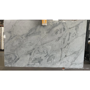 19602C - quartzite countertop